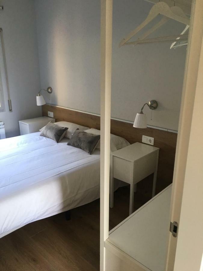 Apartaments La Pertusa 1R Piso Corca  Buitenkant foto